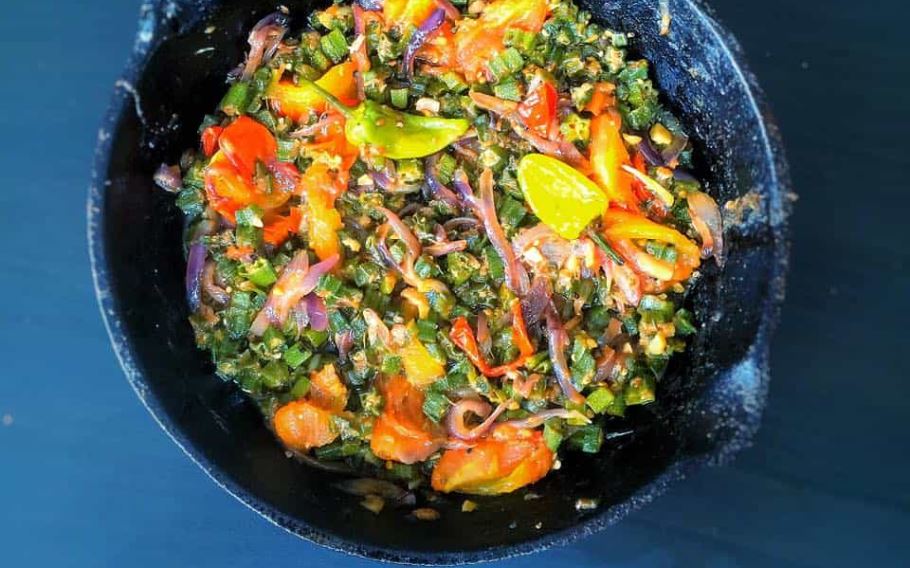 Bhindi Masala - Pakistani Okra Curry